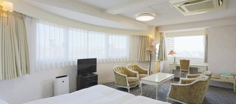 四日市城堡旅馆酒店