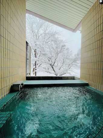 SPA. Kawaguchi Onsen Ousanso