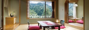 Japanese Room | Living area