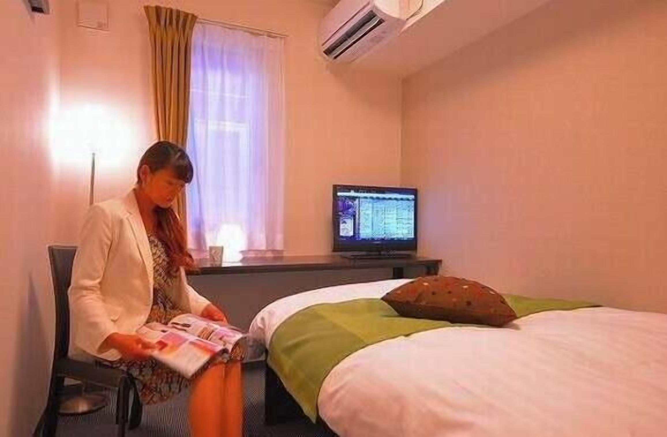 Schreibtisch, Verdunkelungsvorhänge, kostenloses WLAN, Bettwäsche