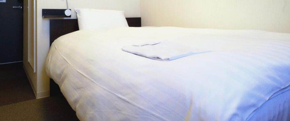 desk, blackout curtains, free wifi, bed sheets