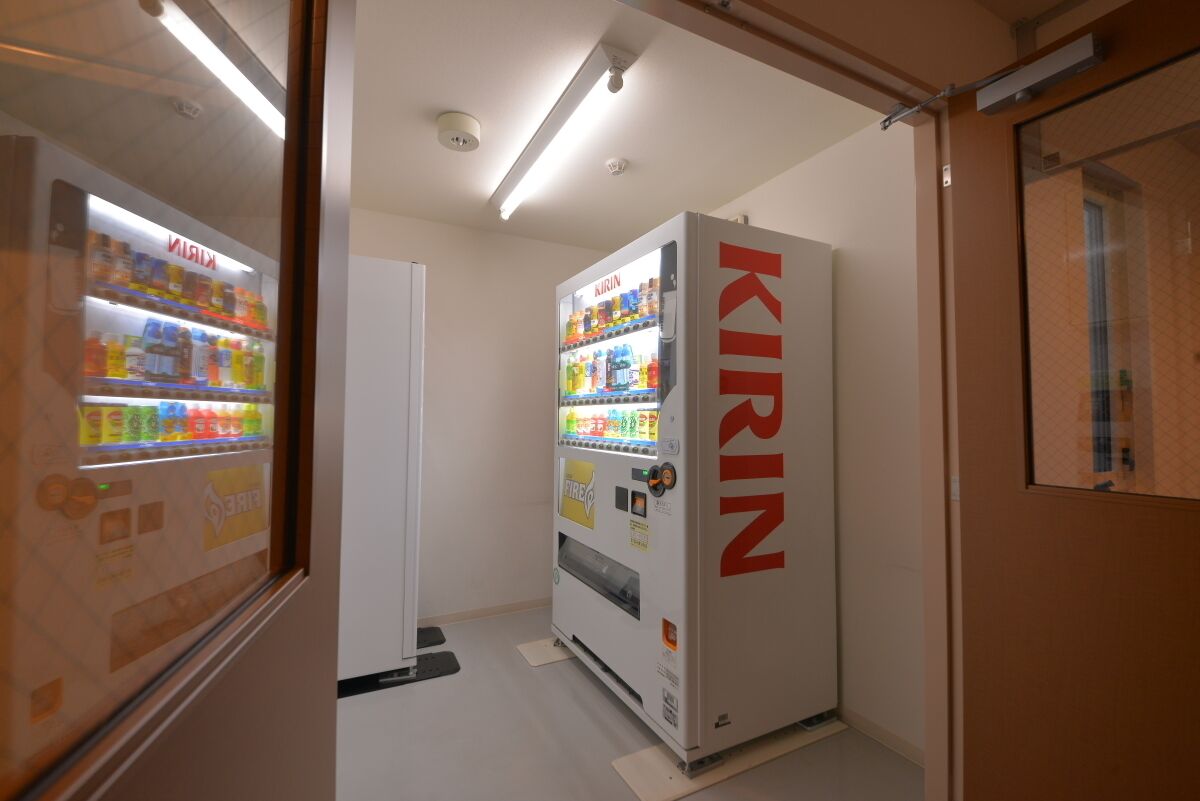 vending machine