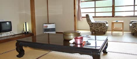 Chambre Familiale | Coffres-forts dans les chambres, Wi-Fi gratuit