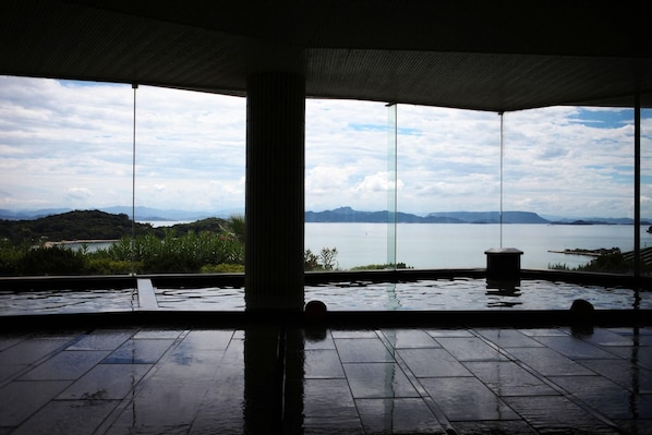 Sports facility - New Kankai Honkan Tenku Hotel Kairo (Tonosho)