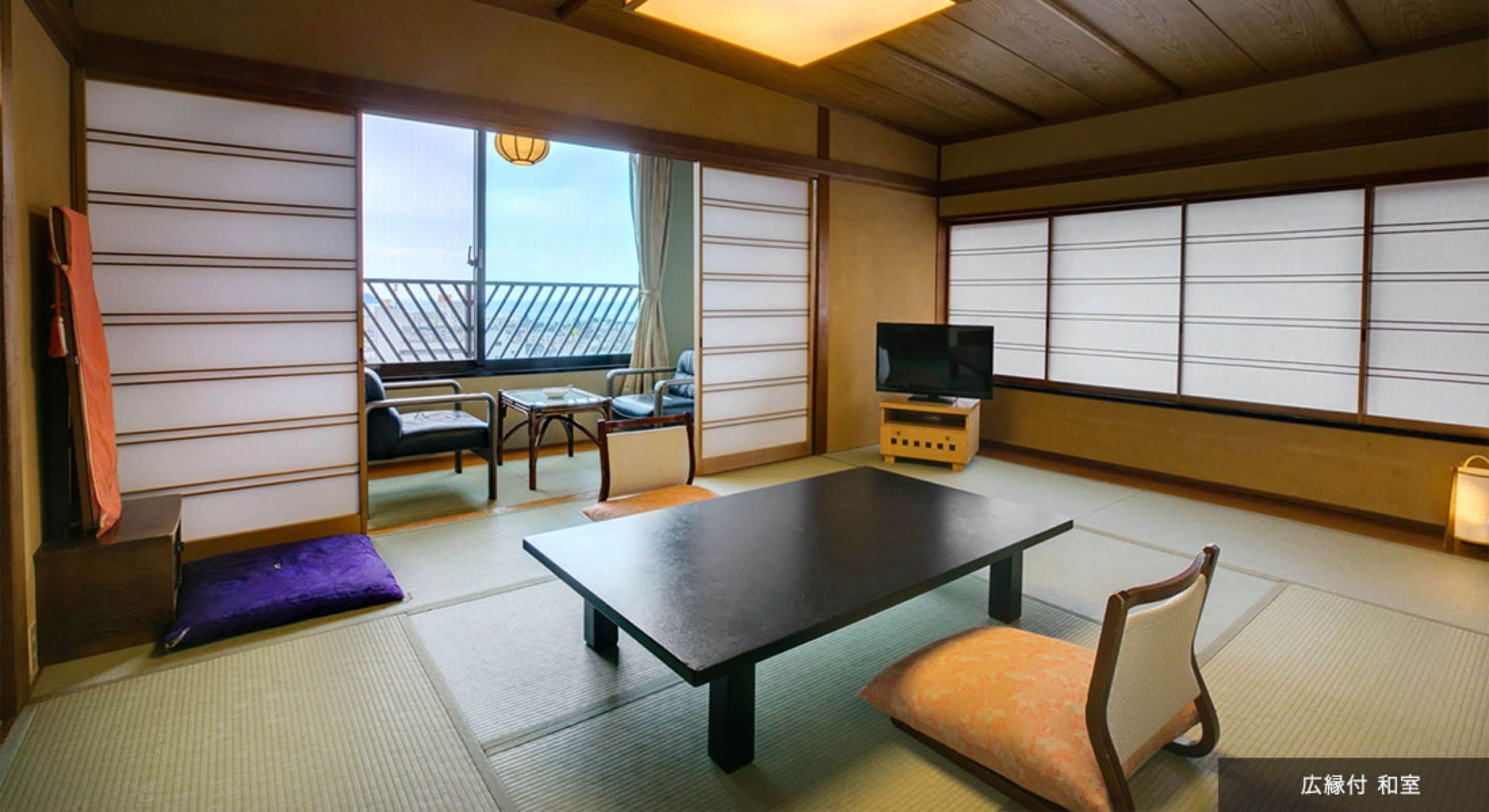 传统客房, 吸烟房 (Japanese Style, 10 Tatami-mats) | 客房内保险箱、免费 WiFi、床单