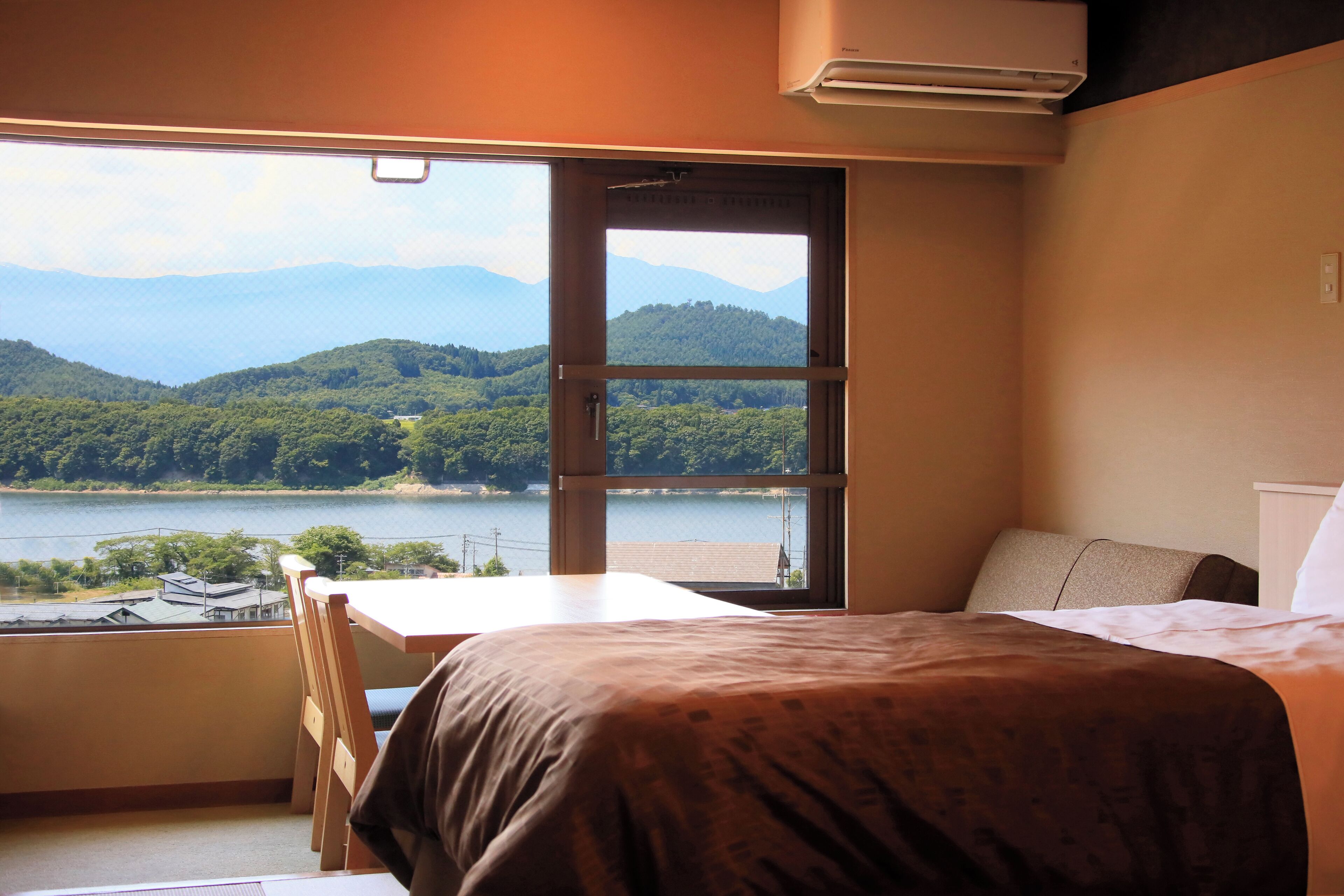 日式雙床房, 非吸煙房 | 房內夾萬、免費 Wi-Fi、床單