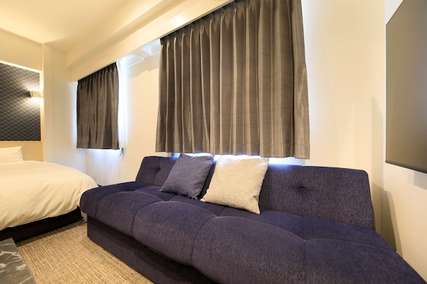 Superior Twin Room, Non Smoking | Laptop workspace, blackout curtains, soundproofing, free WiFi