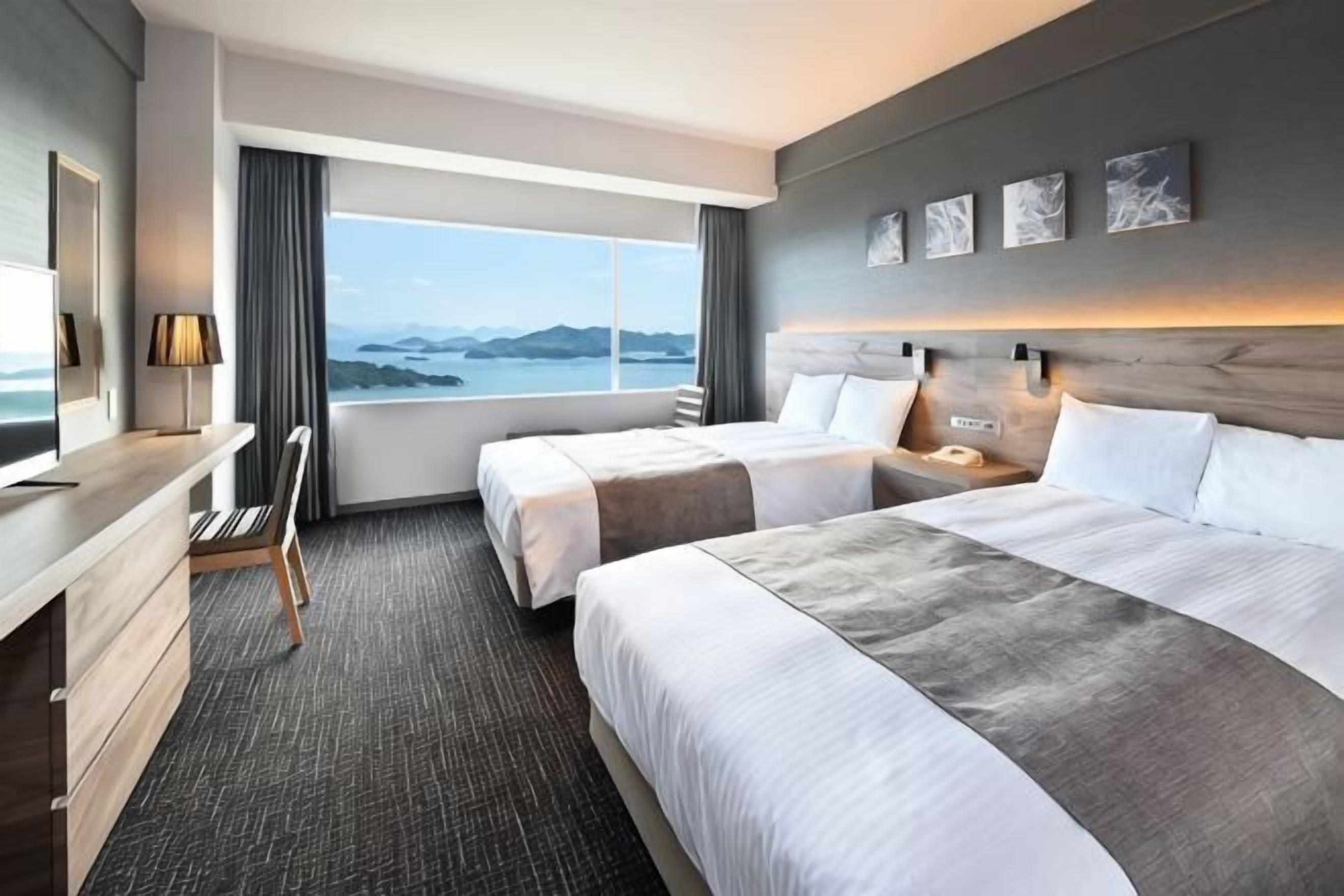 Luxe beddengoed, een strijkplank/strijkijzer, gratis wifi, beddengoed