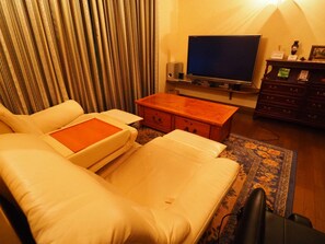 Living room - Hana no Mori Claris (Ito)