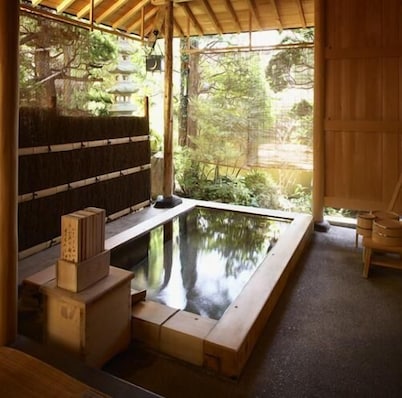 Shinshu Shimosuwa Onsen Gingetsu