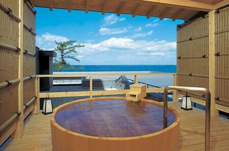 Public bath. Oishiya