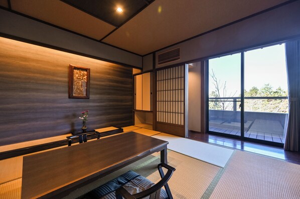 Habitación, para no fumadores (Theater) | 2 habitaciones y ropa de cama de alta calidad 