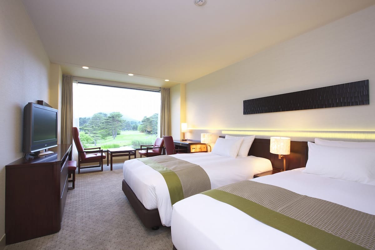 Minibar, in-room safe, desk, blackout drapes