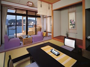 Dining - Hotel Hamarikyu (Toba)