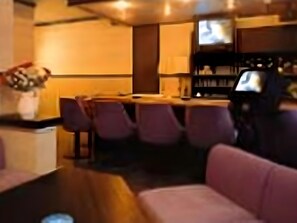 Bar (on property) - Hotel Hamarikyu (Toba)