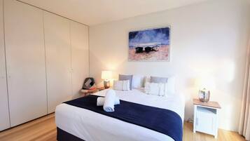 Appartement, uitzicht op zee | Individueel gedecoreerd, individueel gemeubileerd, gratis wifi