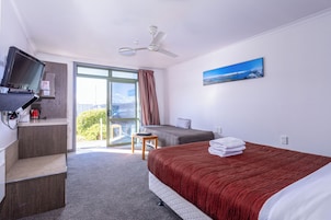 Blackout curtains, free WiFi, bed sheets