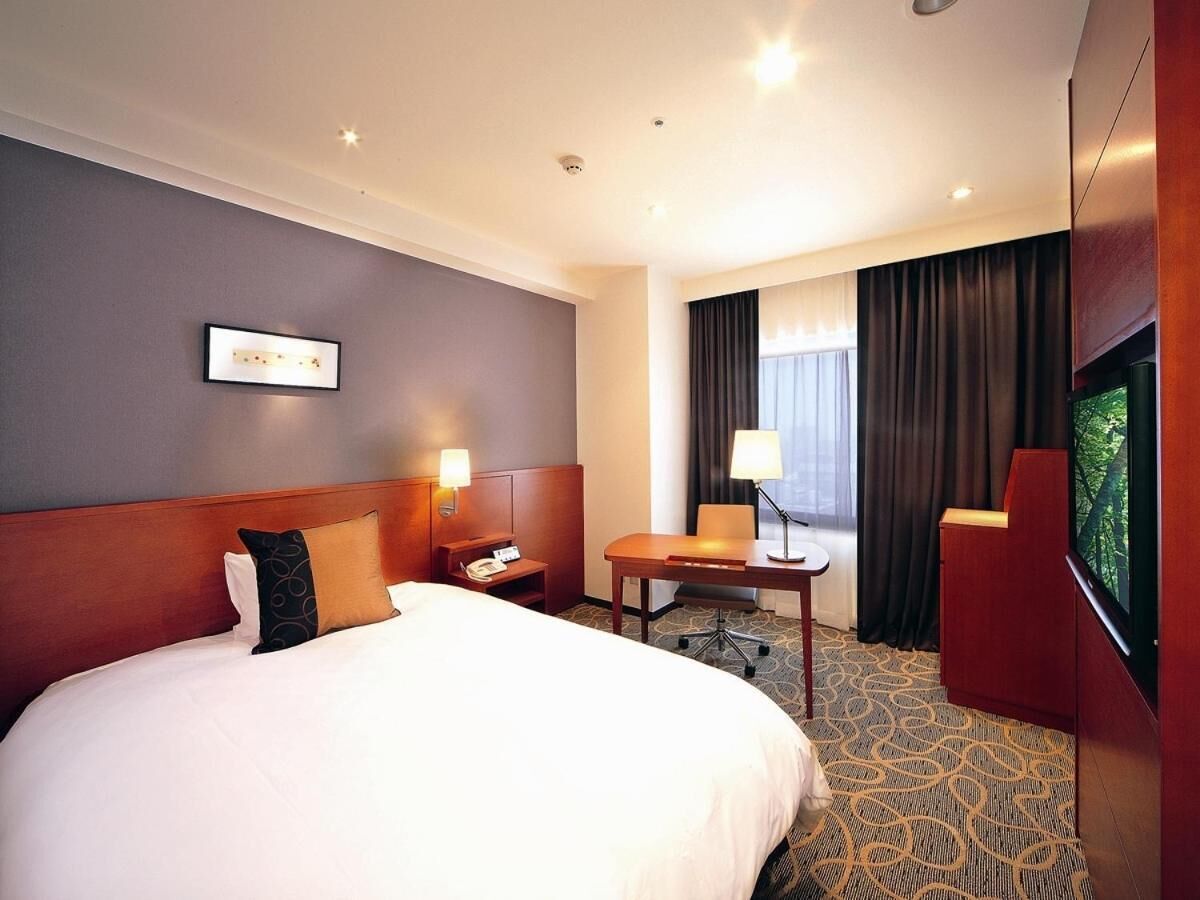 1 bedroom, desk, free wifi, bed sheets