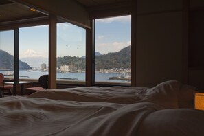 Chambre traditionnelle (Japanese Style, with Open-air Bath) | Coffre-fort, système d’insonorisation, accès au Wi-Fi (inclus)
