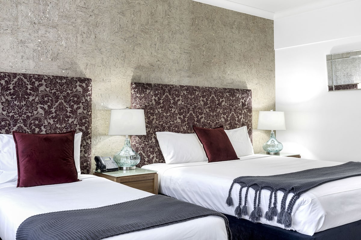 Blackout drapes, soundproofing, iron/ironing board, free WiFi