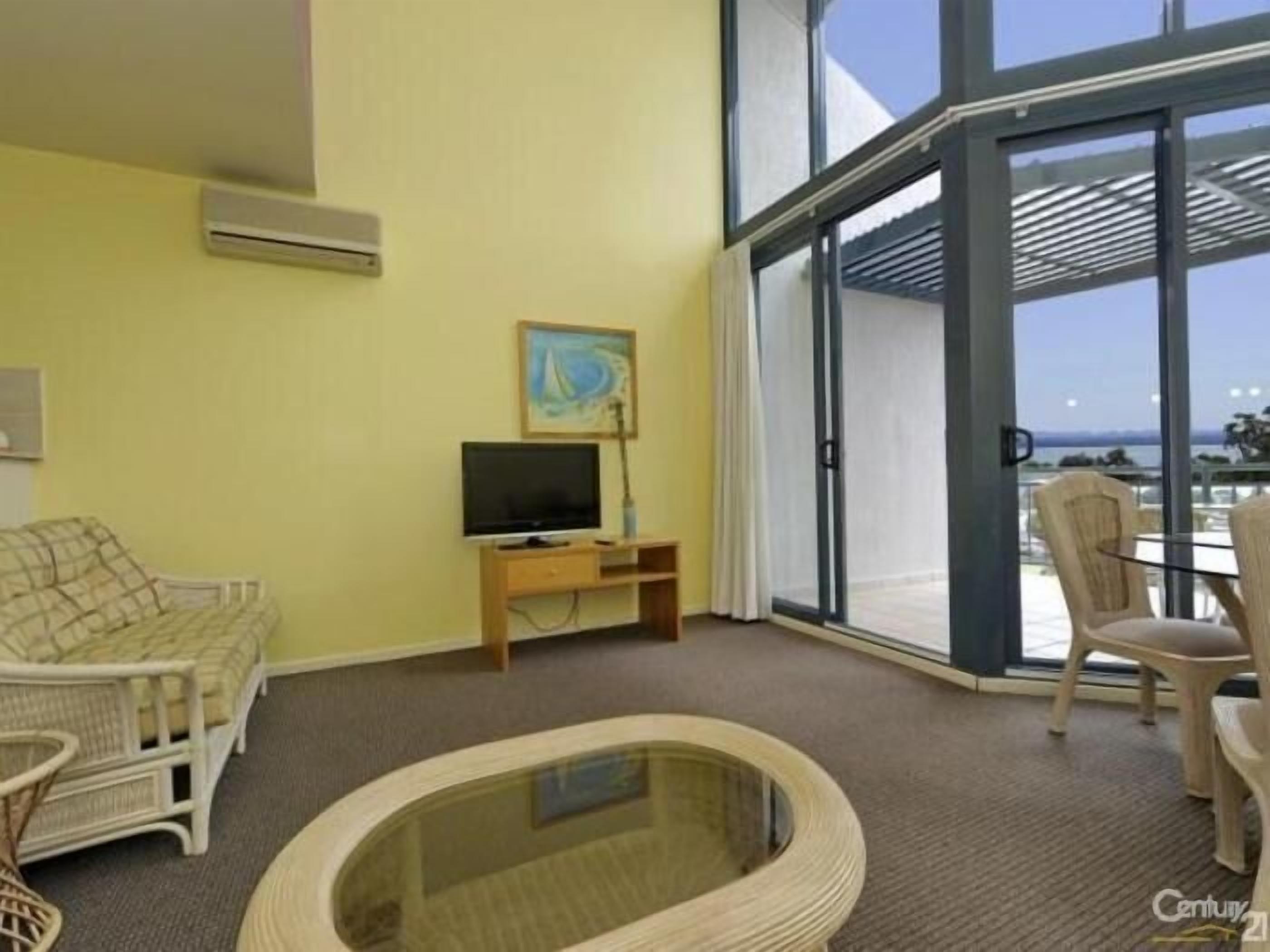 premium bedding, down duvets, individually decorated