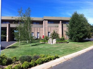 Exterior - Southern Cross Motor Inn (Berridale)