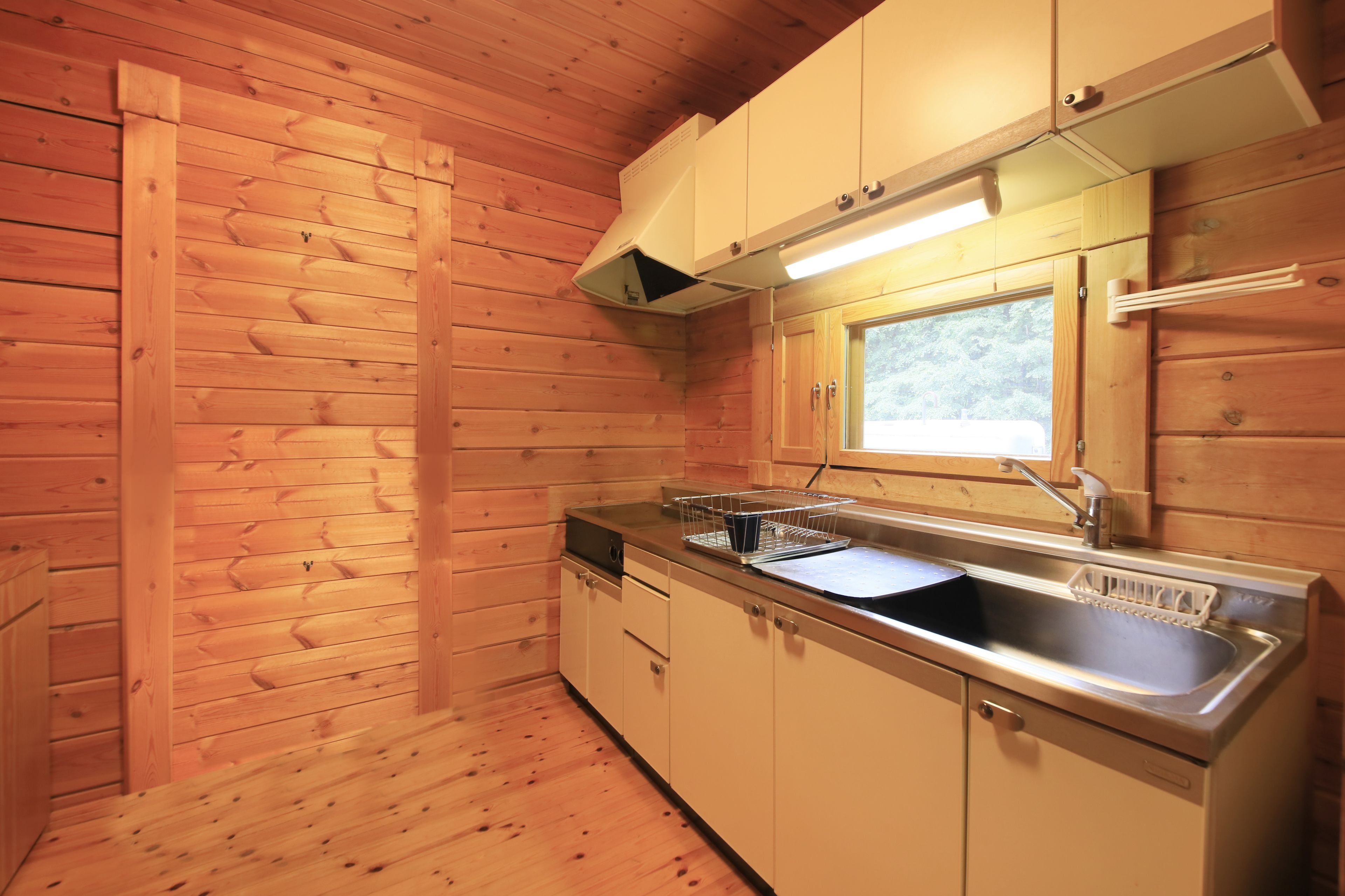 cottage with hot spring, 5 people, smoking | private kitchenette | fridge