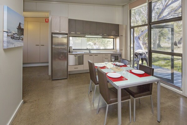 Chalet, 2 Bedrooms | In-room dining - Ecocrackenback 4 'Sustainable chalet close to the slopes (Crackenback)
