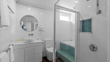 Spa Suite | Bathroom