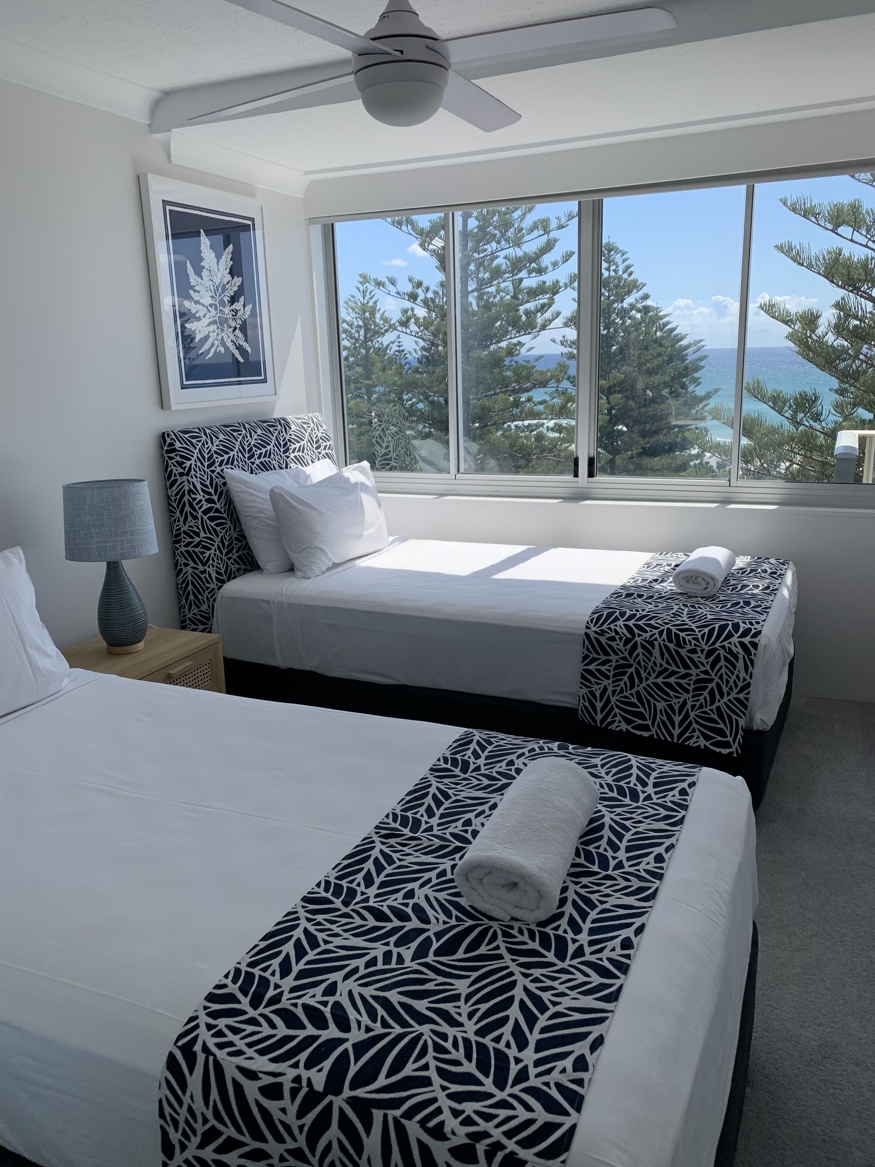 deluxe apartment, 2 bedrooms | 2 bedrooms, in-room safe, individually decorated, individually furnished