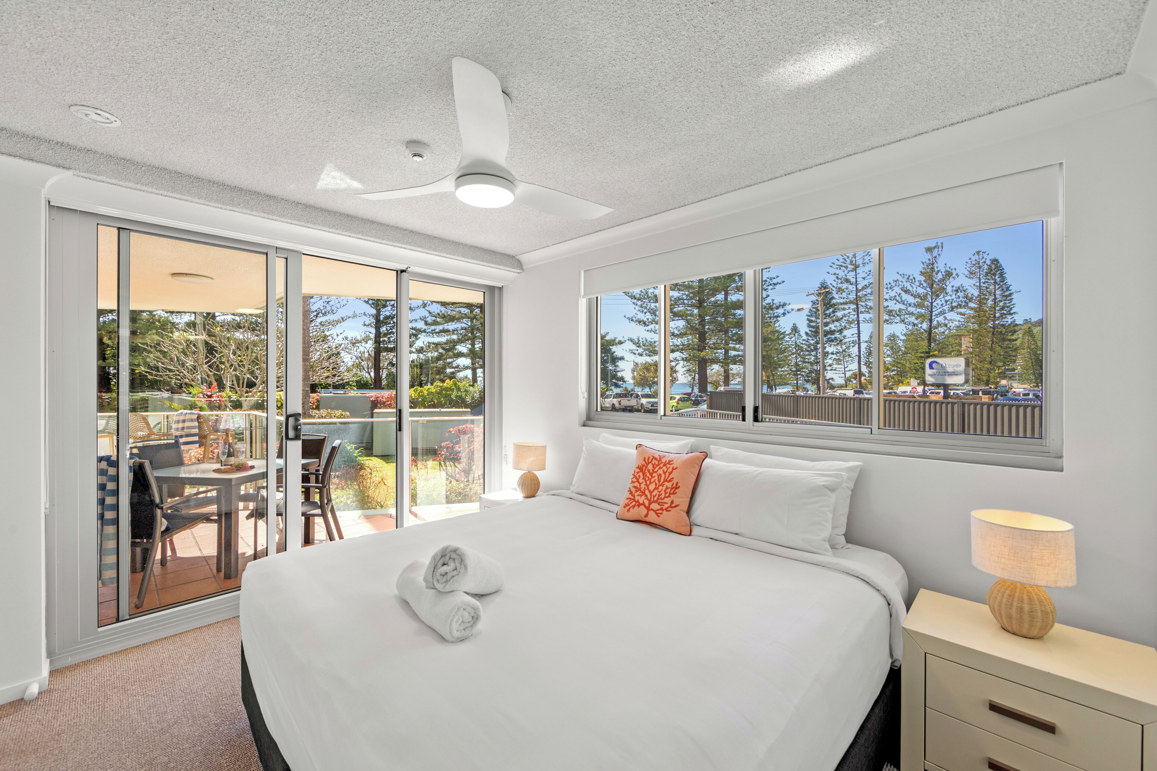 Premium appartement, 2 slaapkamers | Een kluis op de kamer, individueel gedecoreerd, individueel gemeubileerd