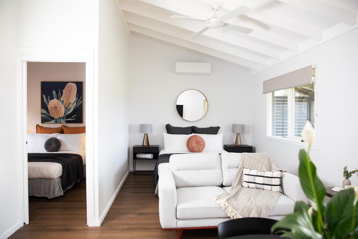 Vineyard Villa - 2 x Queen Bed