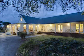 Front of property - evening/night - Glen Isla House (Cowes)