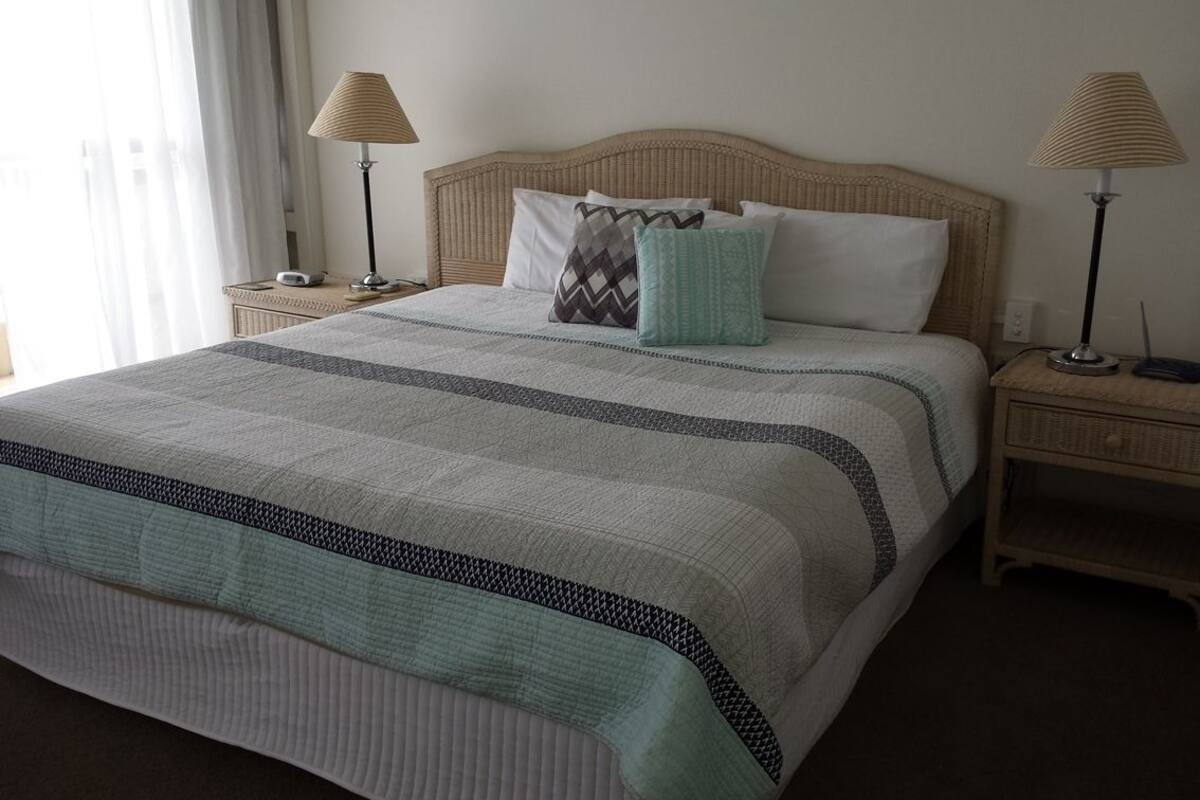 Superior Apartment, 3 Bedrooms | 1 bedroom, premium bedding, blackout drapes, iron/ironing board