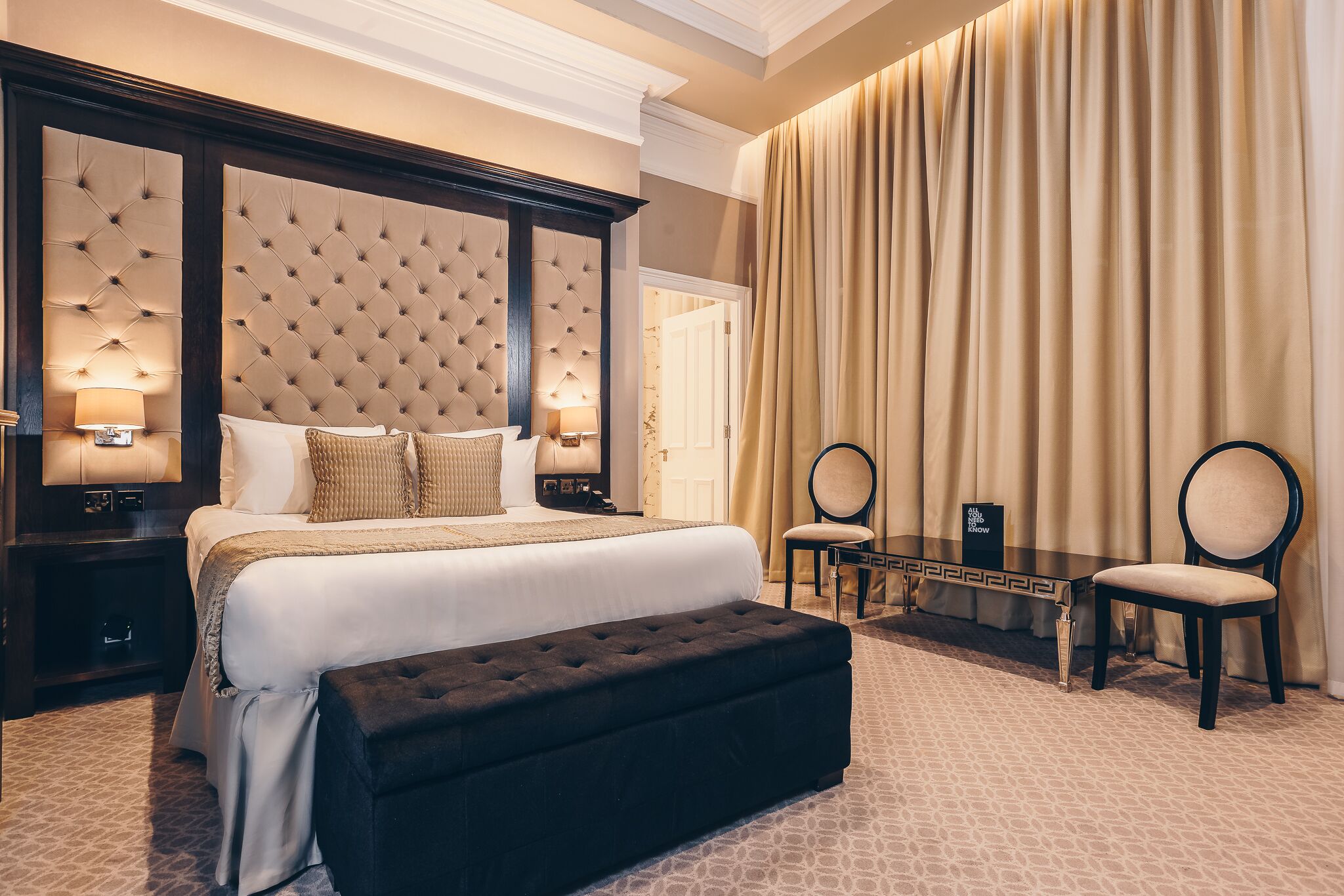 junior suite | 1 bedroom, minibar, desk, laptop workspace