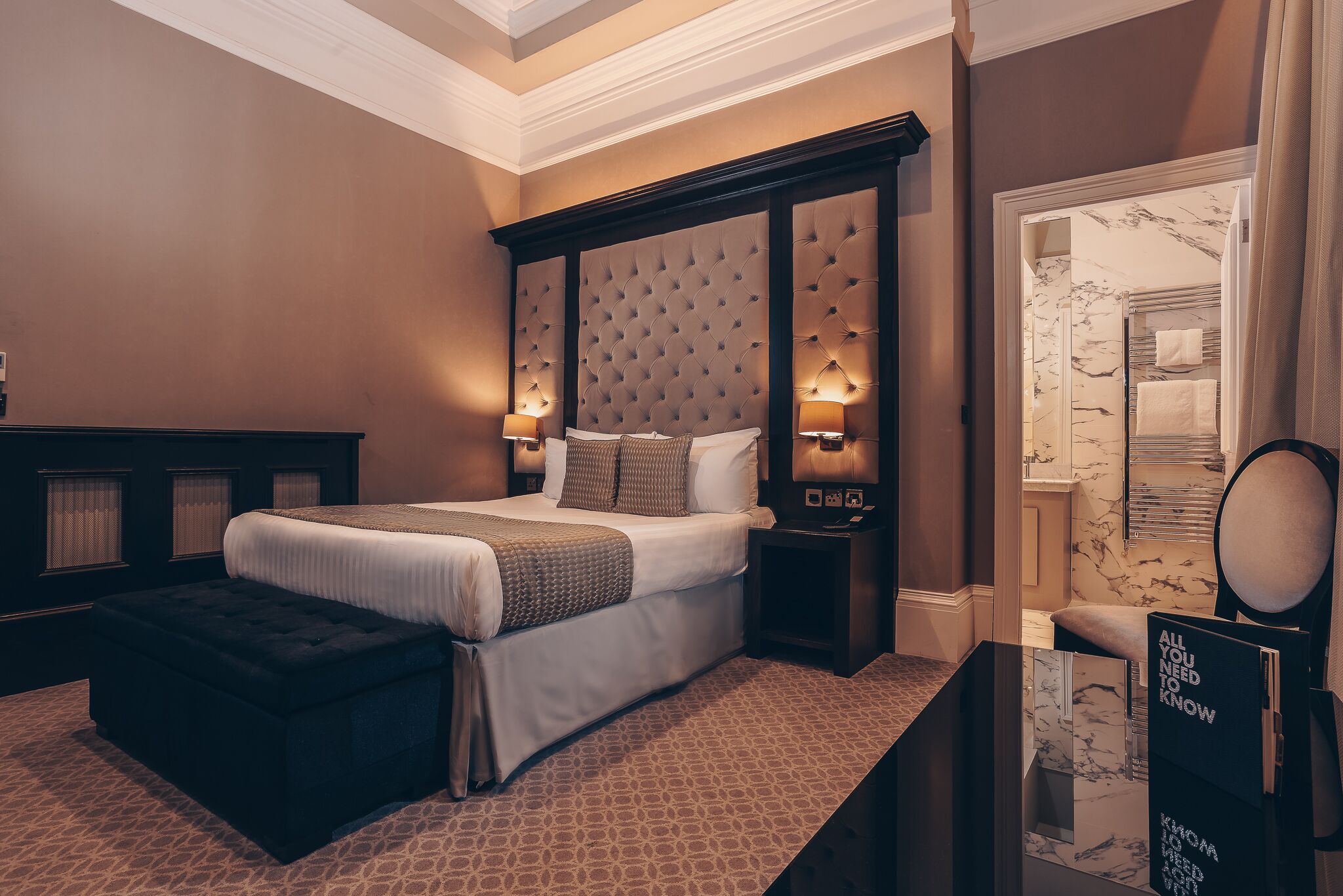 junior suite | 1 bedroom, minibar, desk, laptop workspace