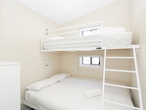 Cabane, 2 chambres | Wi-Fi gratuit, draps fournis