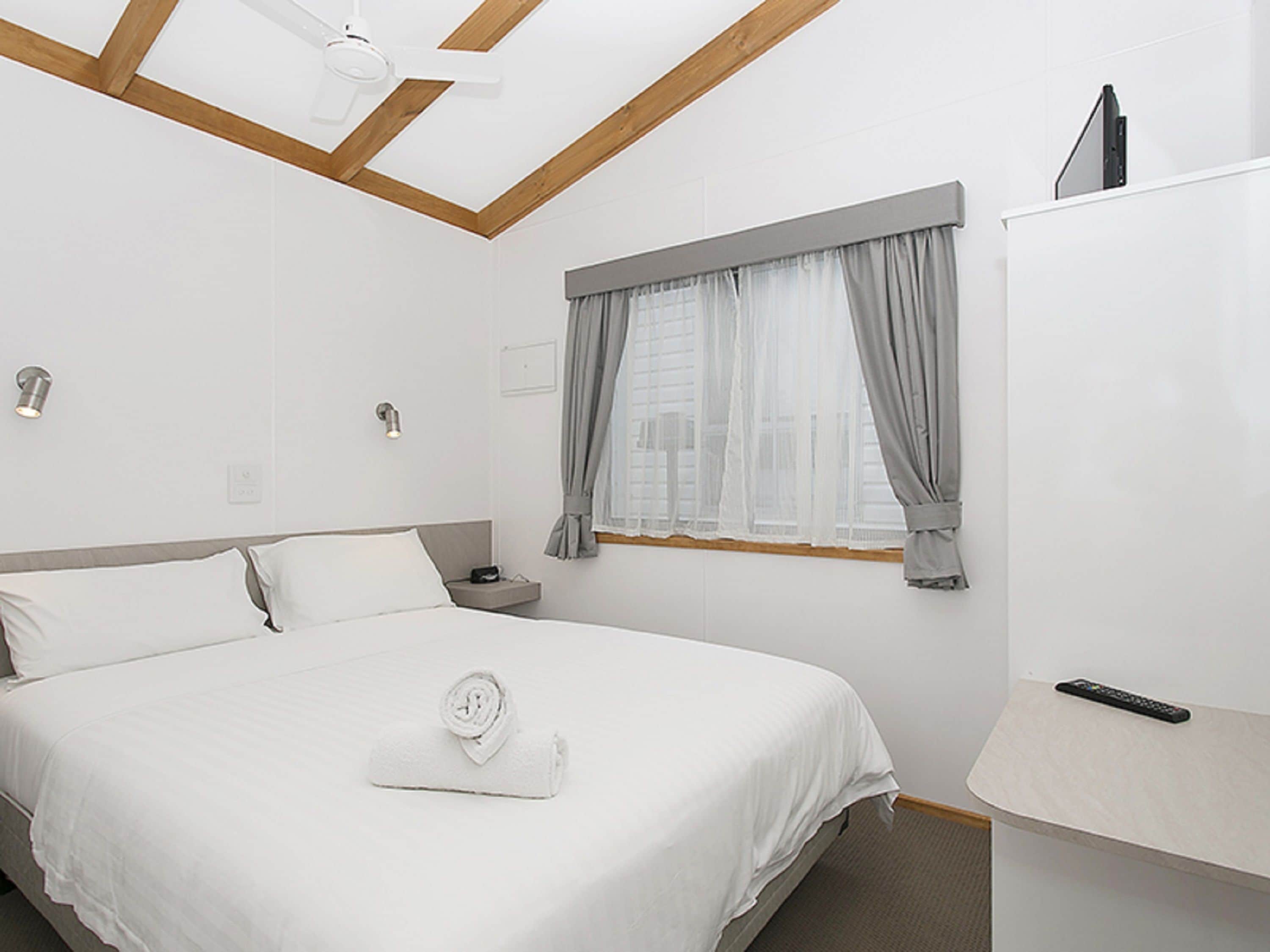 Deluxe-mökki, 2 makuuhuonetta | Ilmainen Wi-Fi, vuodevaatteet