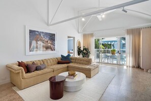 Signature Apartment, 2 Bedrooms, Pool View, Poolside | Living area