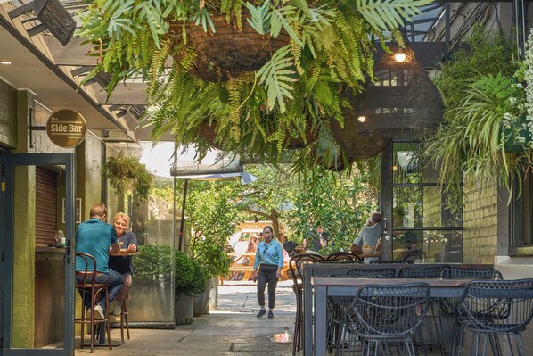 Restauration extérieure