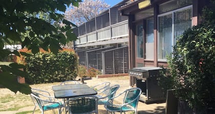 Bathurst Studio Apartments