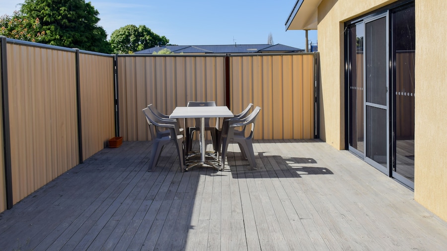 Beachway Motel & Restaurant