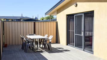 Apartment, 2 Bedrooms | Terrace/patio