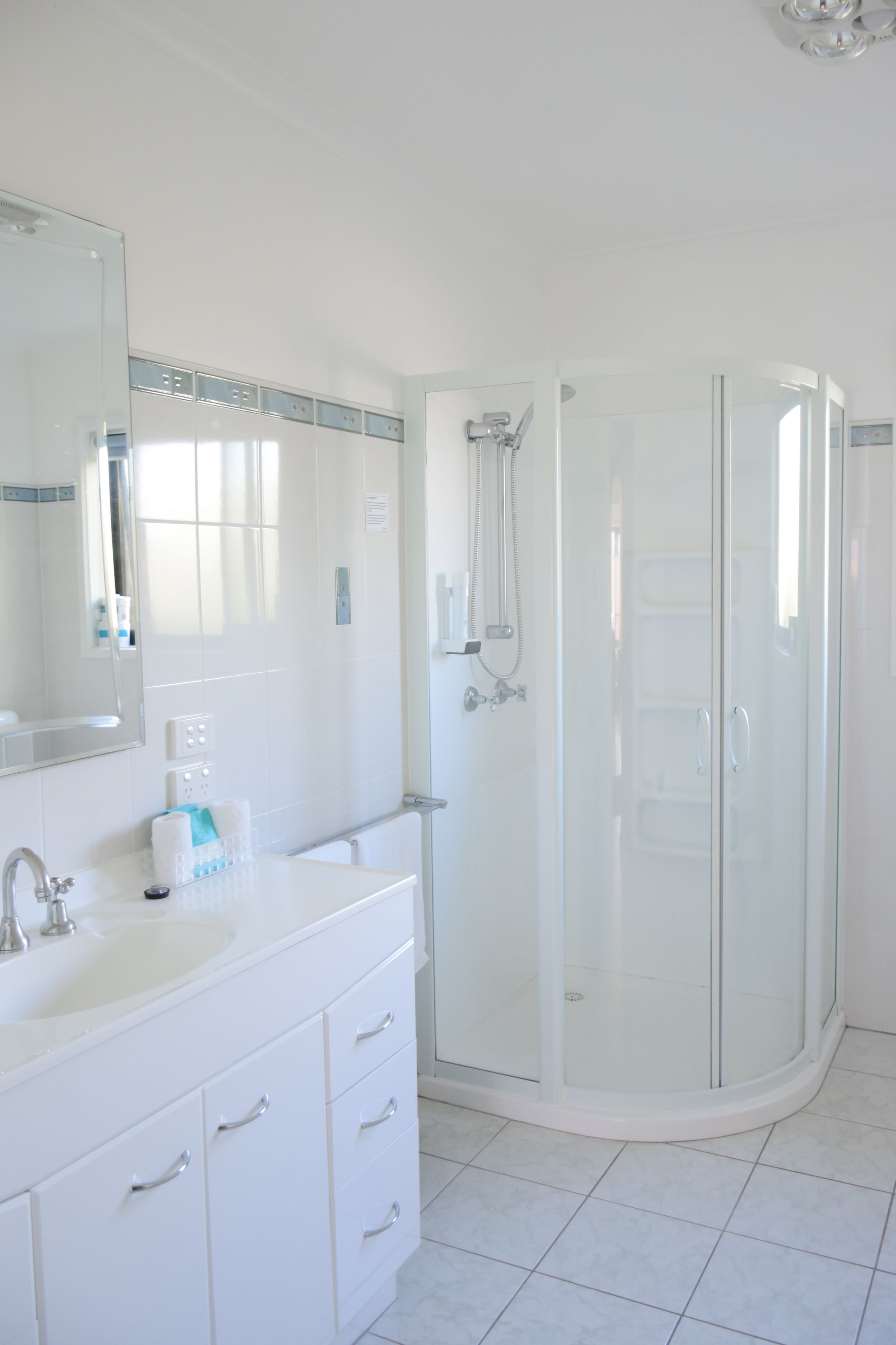 Apartment, 2 Bedrooms | Bathroom
