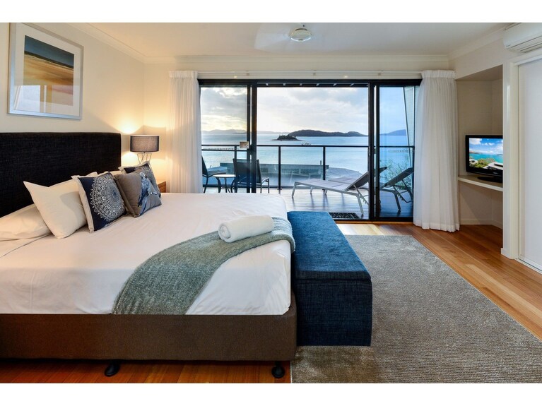 Apartment, 2 Bedrooms | 2 bedrooms, iron/ironing board, travel cot, bed sheets - Shorelines 31 (Whitsundays)