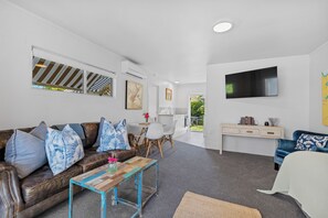 Classic-Apartment, 1 Schlafzimmer, Gartenblick | Hochwertige Bettwaren, Daunenbettdecken