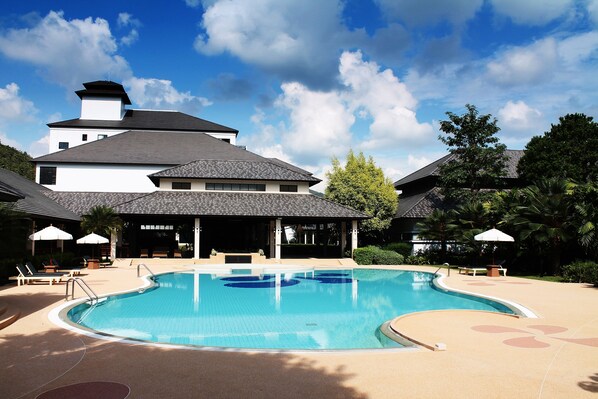 Outdoor pool, pool umbrellas, pool loungers