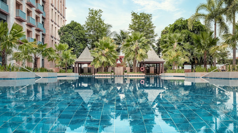 Resorts World Sentosa - Hotel Ora