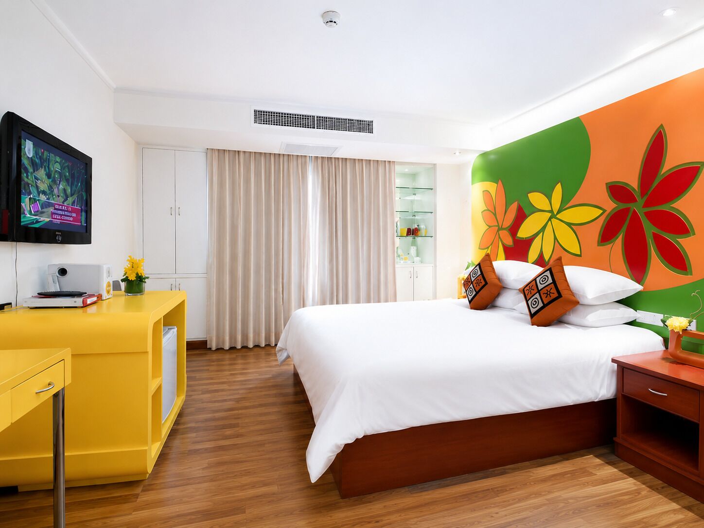Minibar, in-room safe, desk, blackout curtains