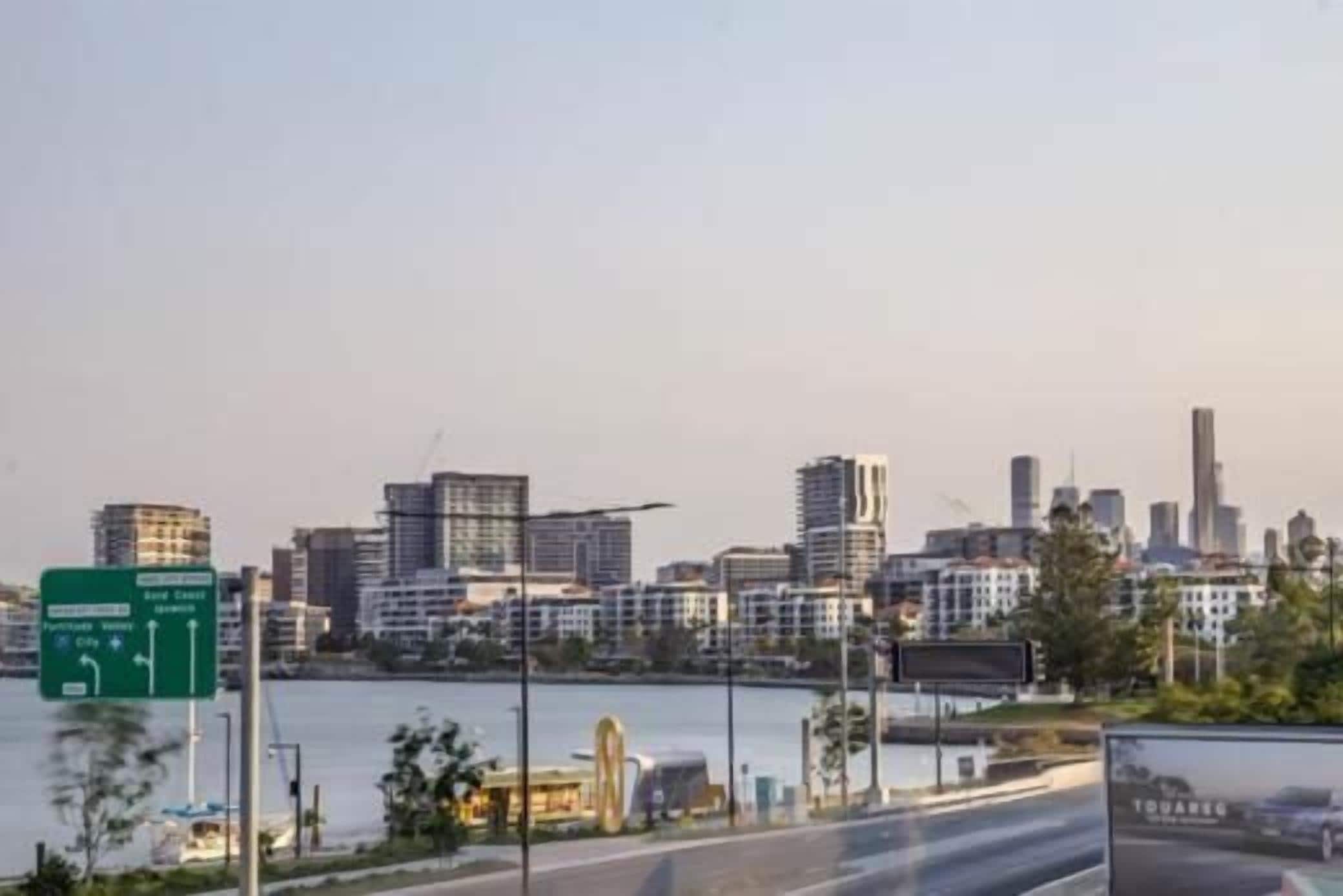 Foto - Kingsford Riverside Inn